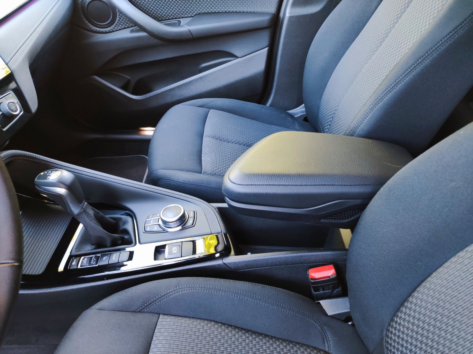 BMW X2 xDrive 25e PHEV Advantage LED Navi ACC foto 7