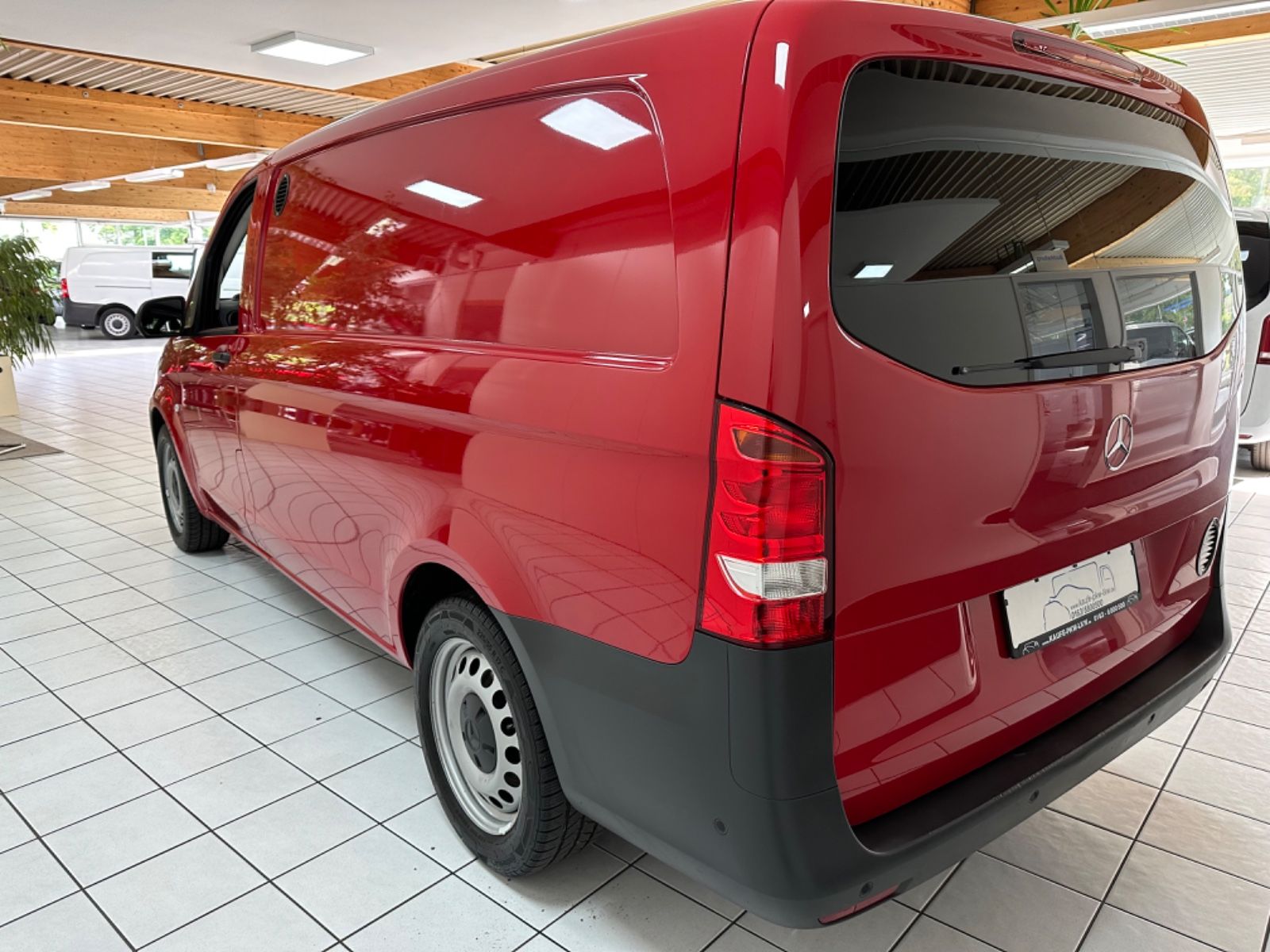 Fahrzeugabbildung Mercedes-Benz Vito Kasten 114 CDI, BT RWD lang*Werkstattwagen*