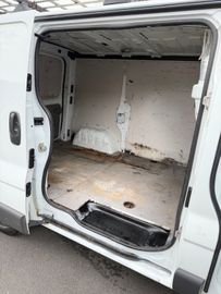 Opel Vivaro - 12