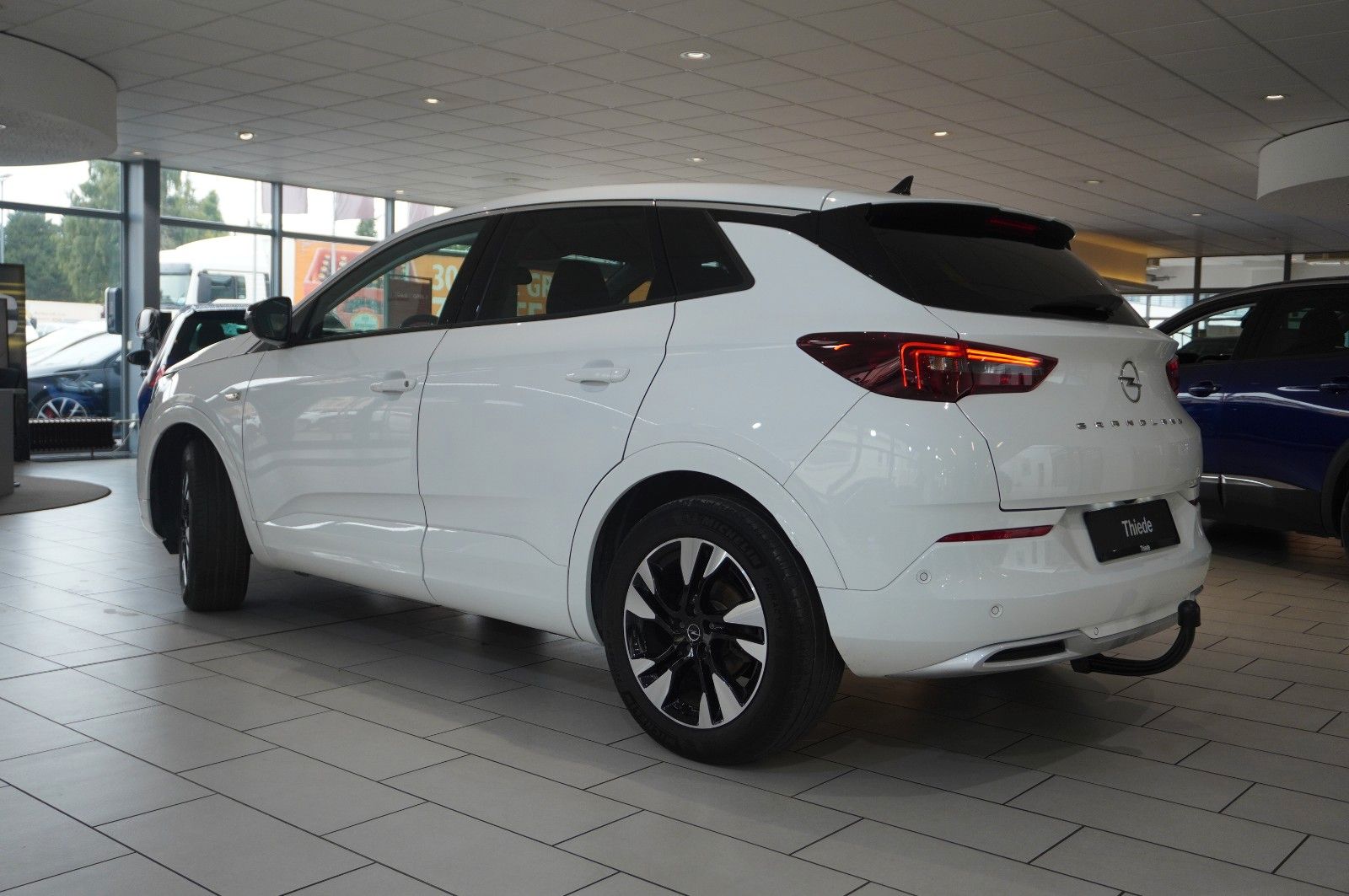 Fahrzeugabbildung Opel Grandland (X) 1.5D ELEGACE NAVI/LED/KAMERA/AHK