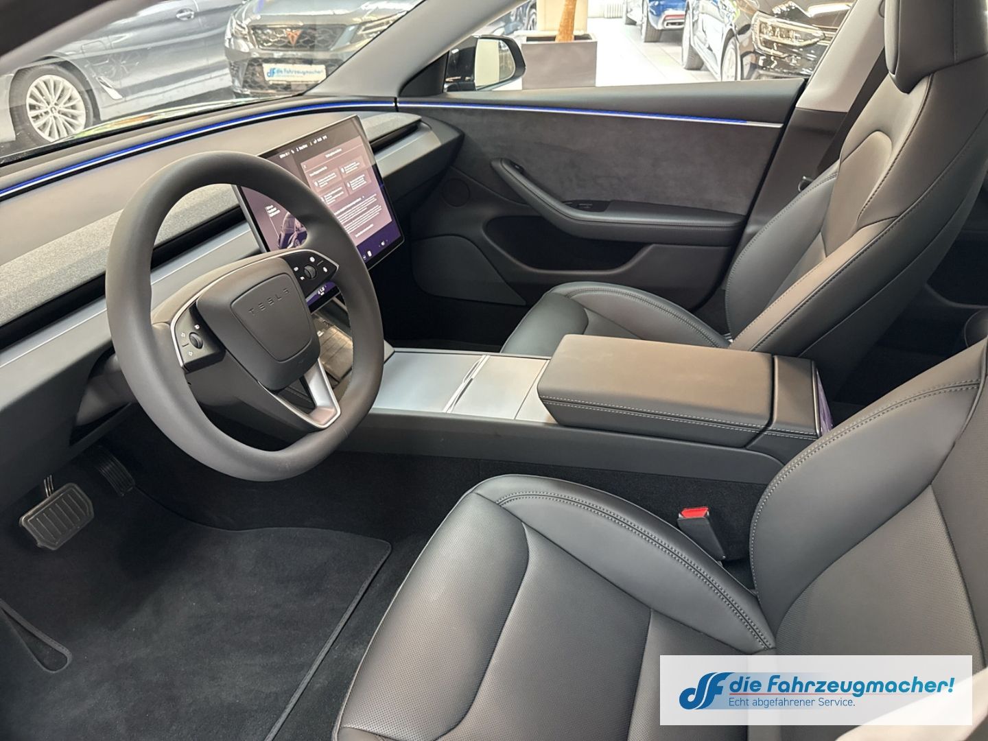 Fahrzeugabbildung Tesla Model 3 Long Range Dual AWD Soundsystem ACC El.