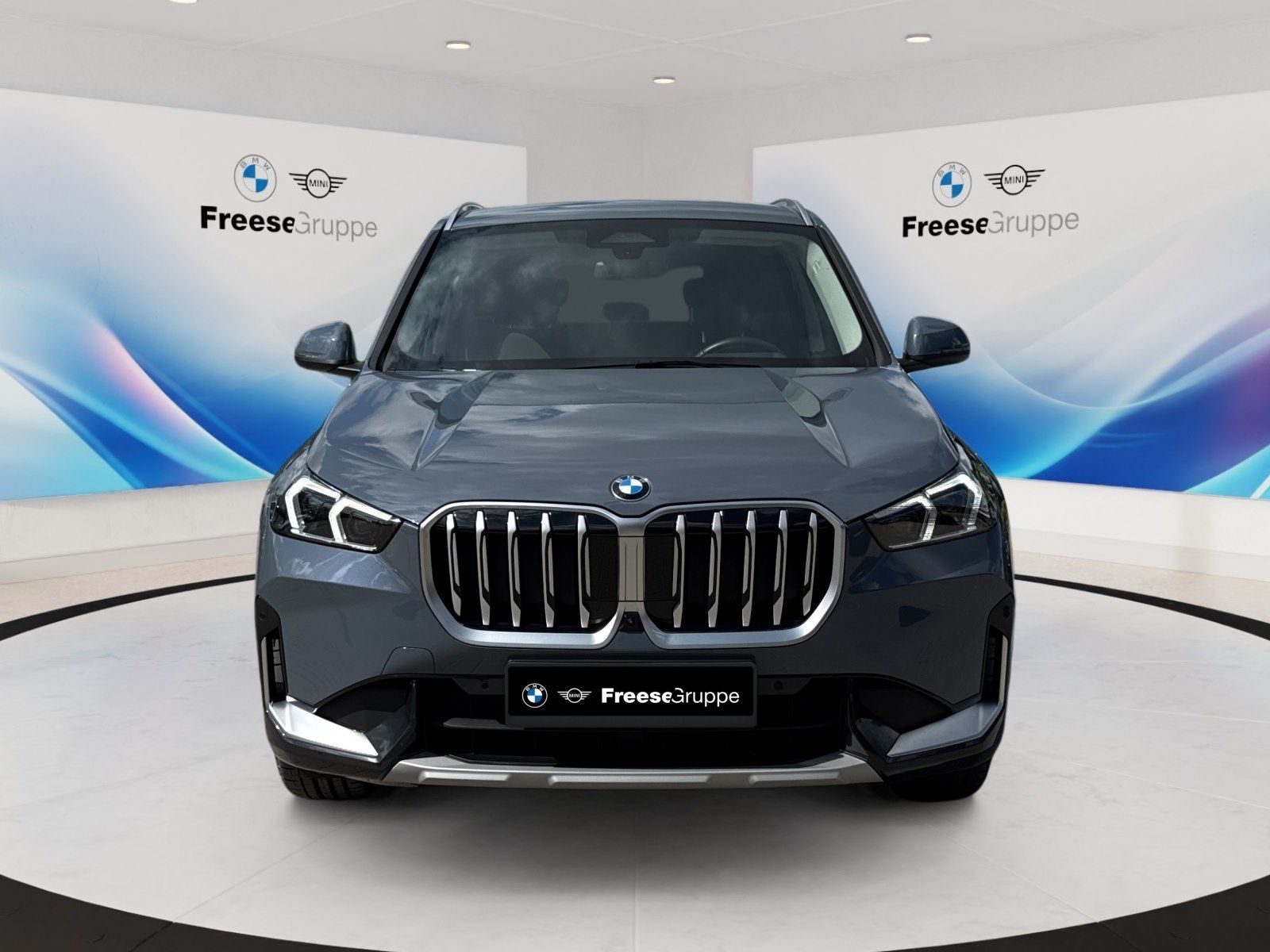 BMW X1 sDrive20d xLine xLine AHK 360° HEAD-UP RFK foto 2