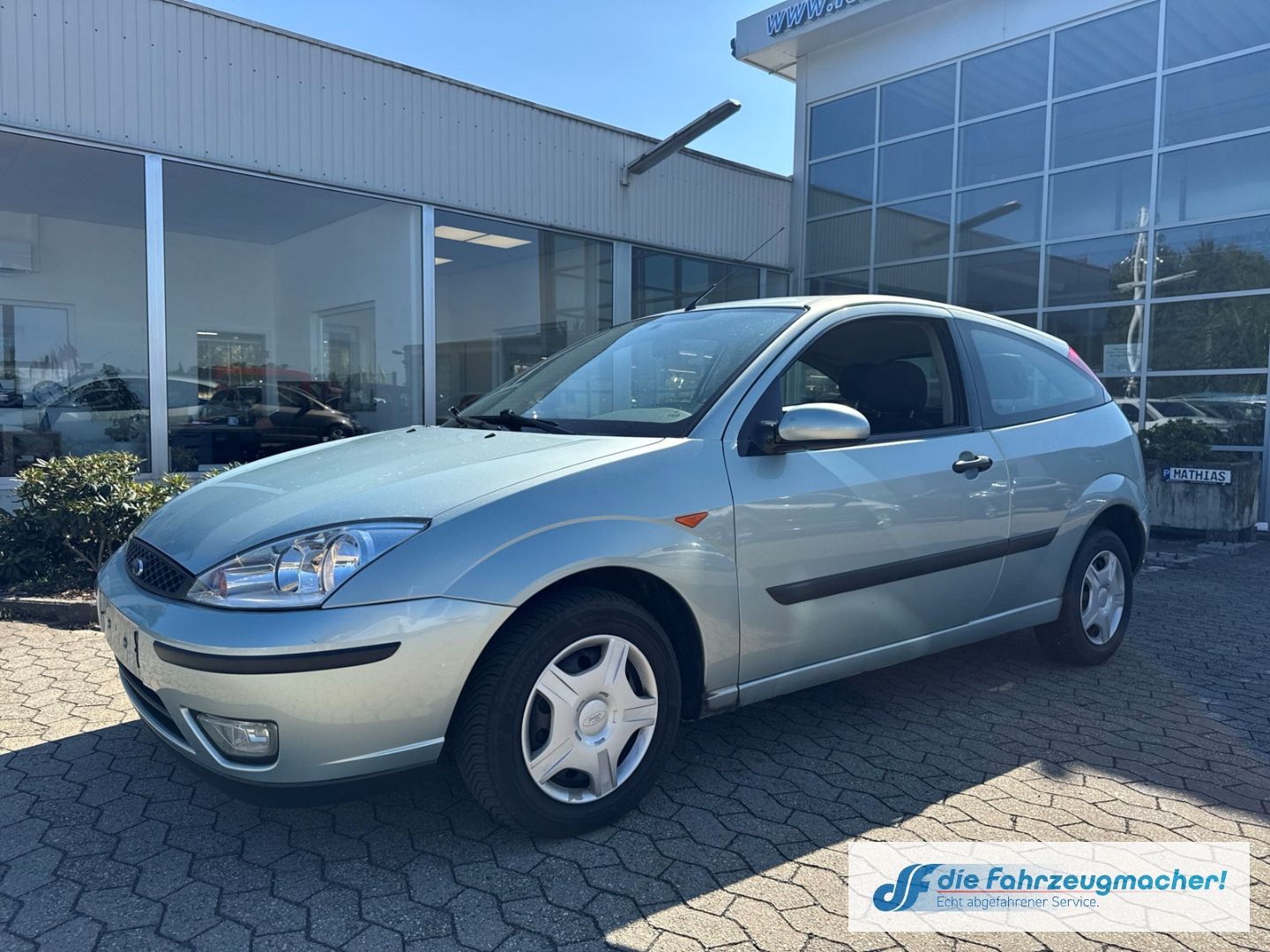 Fahrzeugabbildung Ford Focus Finesse Klima Beheizb. Frontsch. *EXPORT