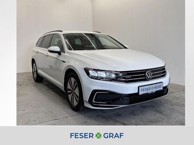 Volkswagen Passat Variant GTE 1.4 eTSI DSG/LED/Rear View/Si