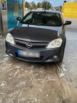 Opel  Tigra Twintop 1,4 l 90 PS - Opel Tigra: Twintop