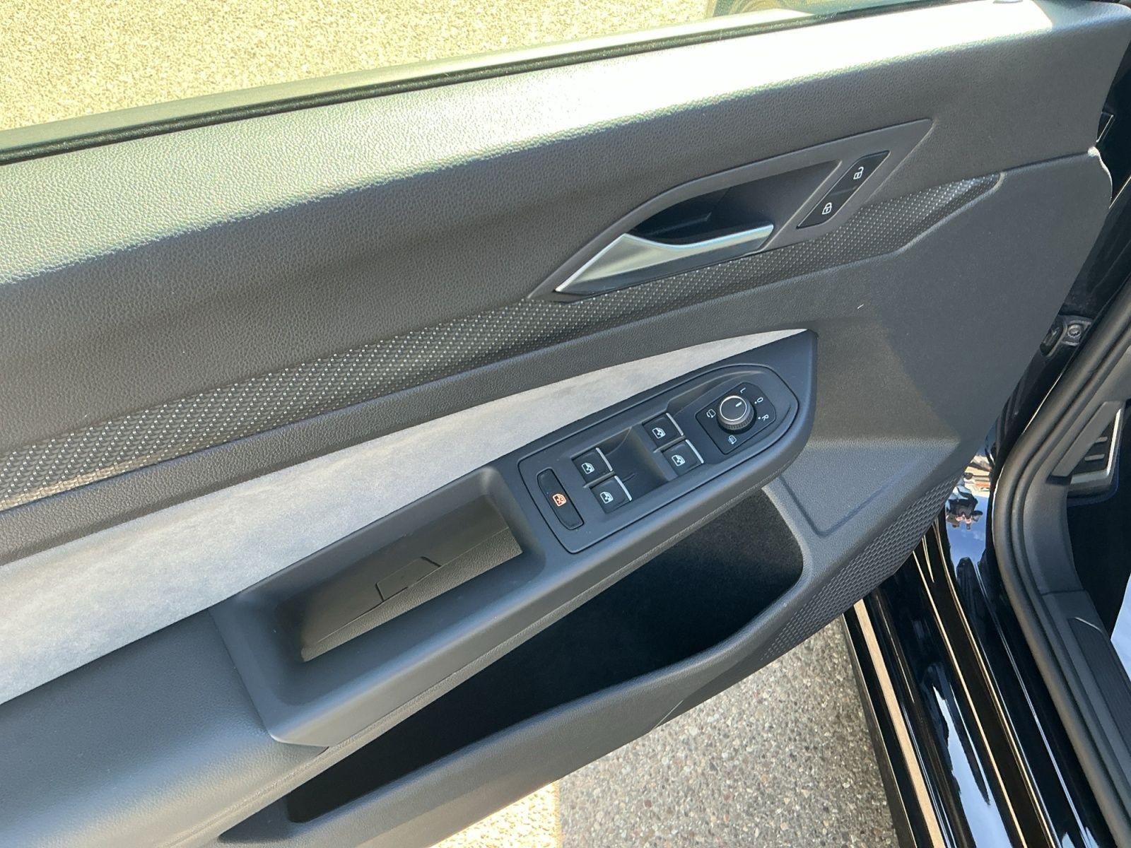 Volkswagen Golf VIII R 4M DSG Navi LED DCC ACC Soundsystem, миниатюра 14