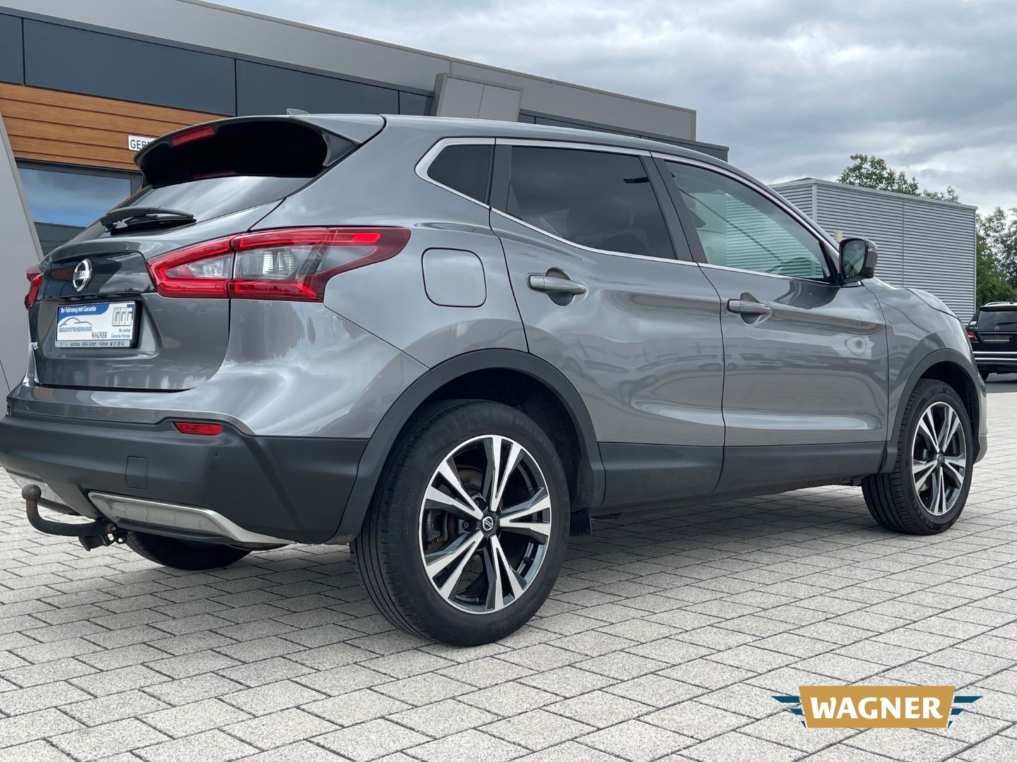 Fahrzeugabbildung Nissan Qashqai N-Connecta SHZ Tempomat 360°Kamera