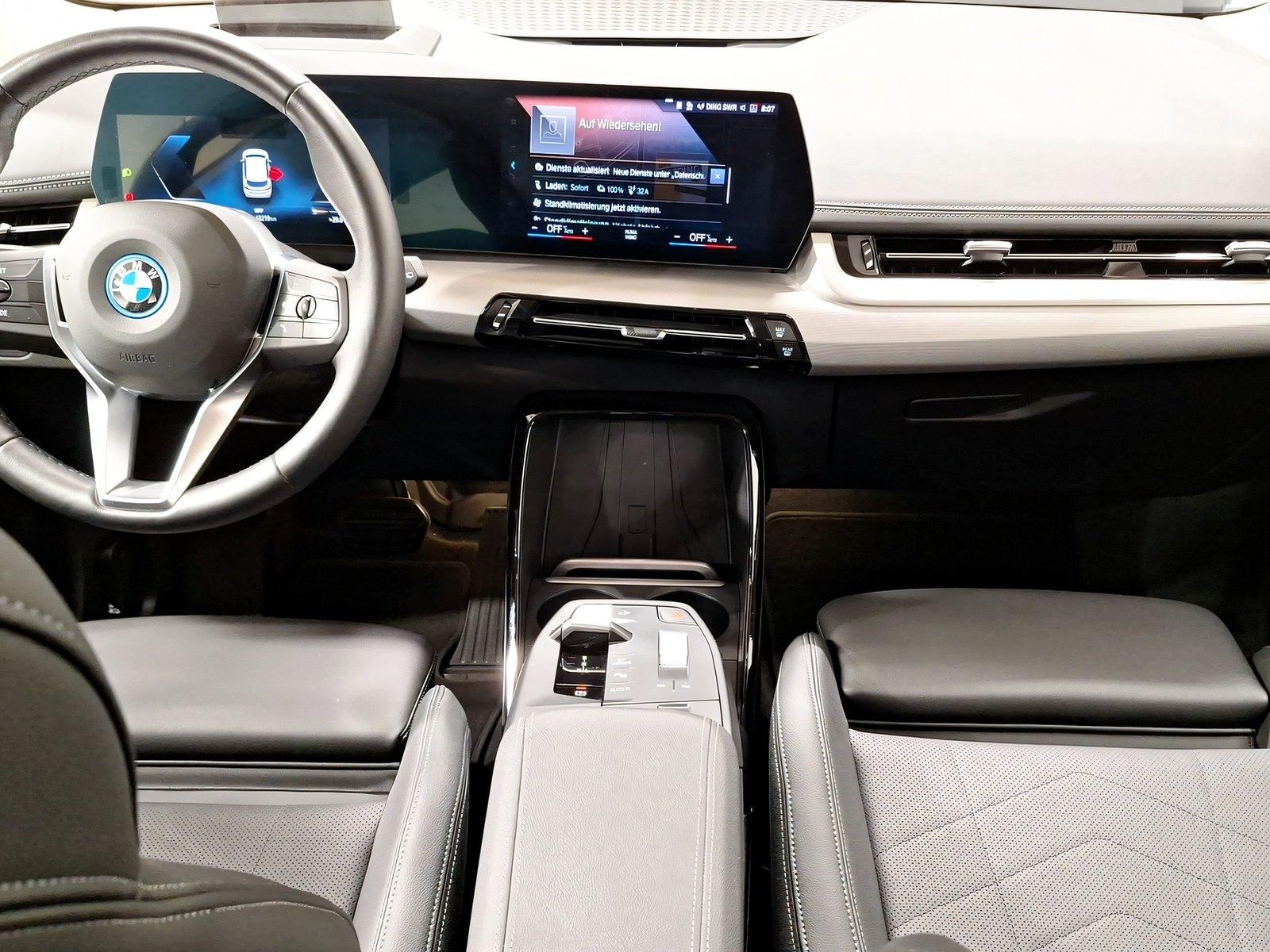 BMW 230e xDrive Active Tourer Driv.Assist.Prof LED