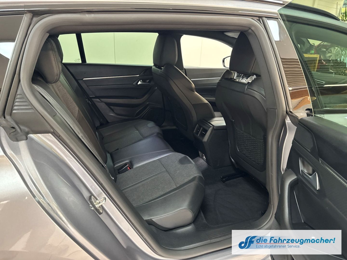 Fahrzeugabbildung Peugeot 508 SW Allure Pack 1.5 BlueHDi 130 EU6d Navi ACC