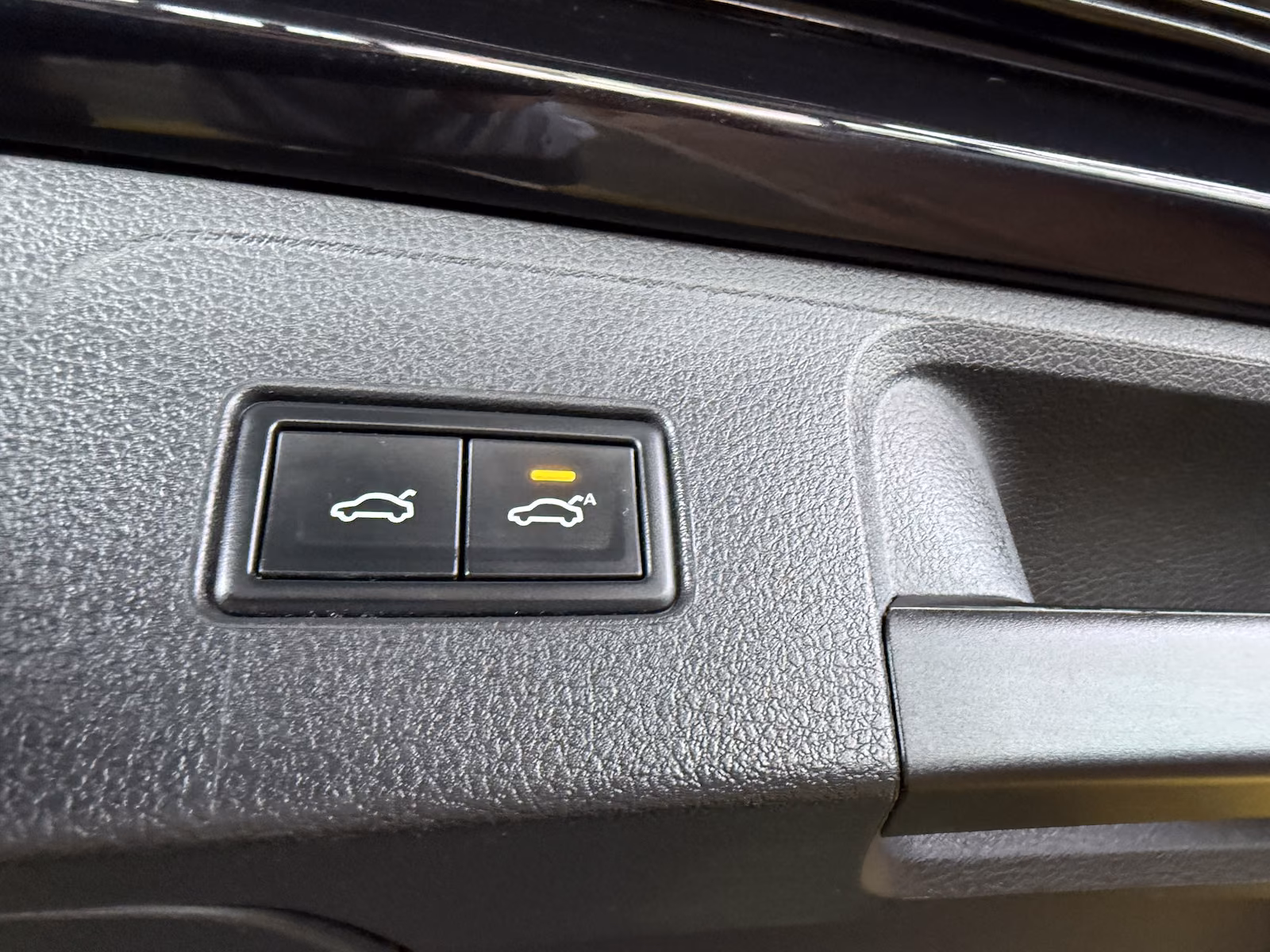 Volkswagen Passat 2,0 TDI 4M DSG Navi*360*Pano*AHK, миниатюра 9
