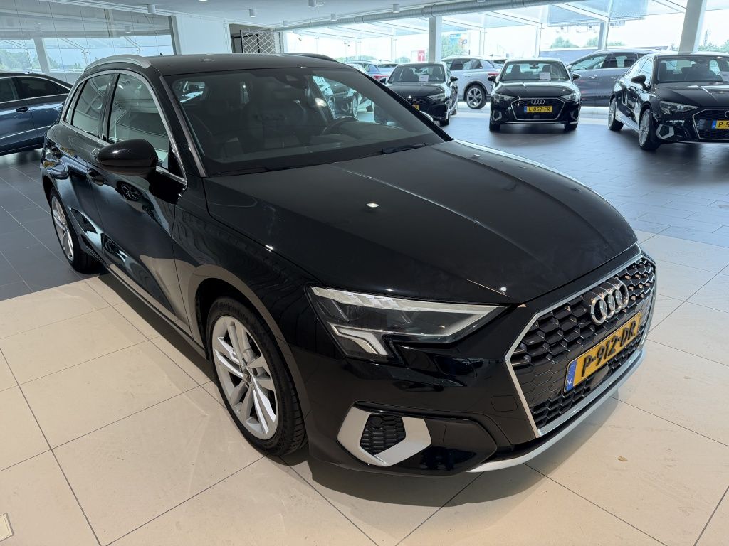 Audi A3 Sportback 30 TFSI Advanced edition imagem 2