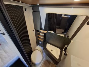 HYMER  ERIBA  HYMERCAR Redwood 601 Trail LED Lithium AHK 