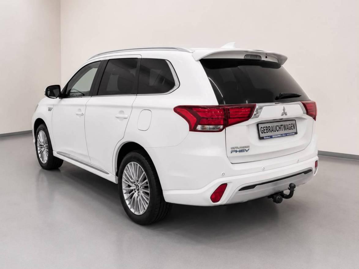 Mitsubishi Plug-In Hybrid Outlander 2.4'Plus'Spirit