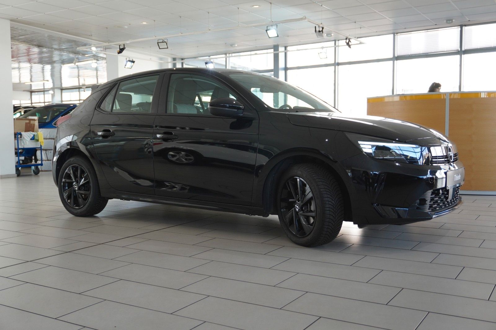 Fahrzeugabbildung Opel Corsa F 1.2T EDITION NAVI/LED/SPORT/SHZ/PDC/DAB+