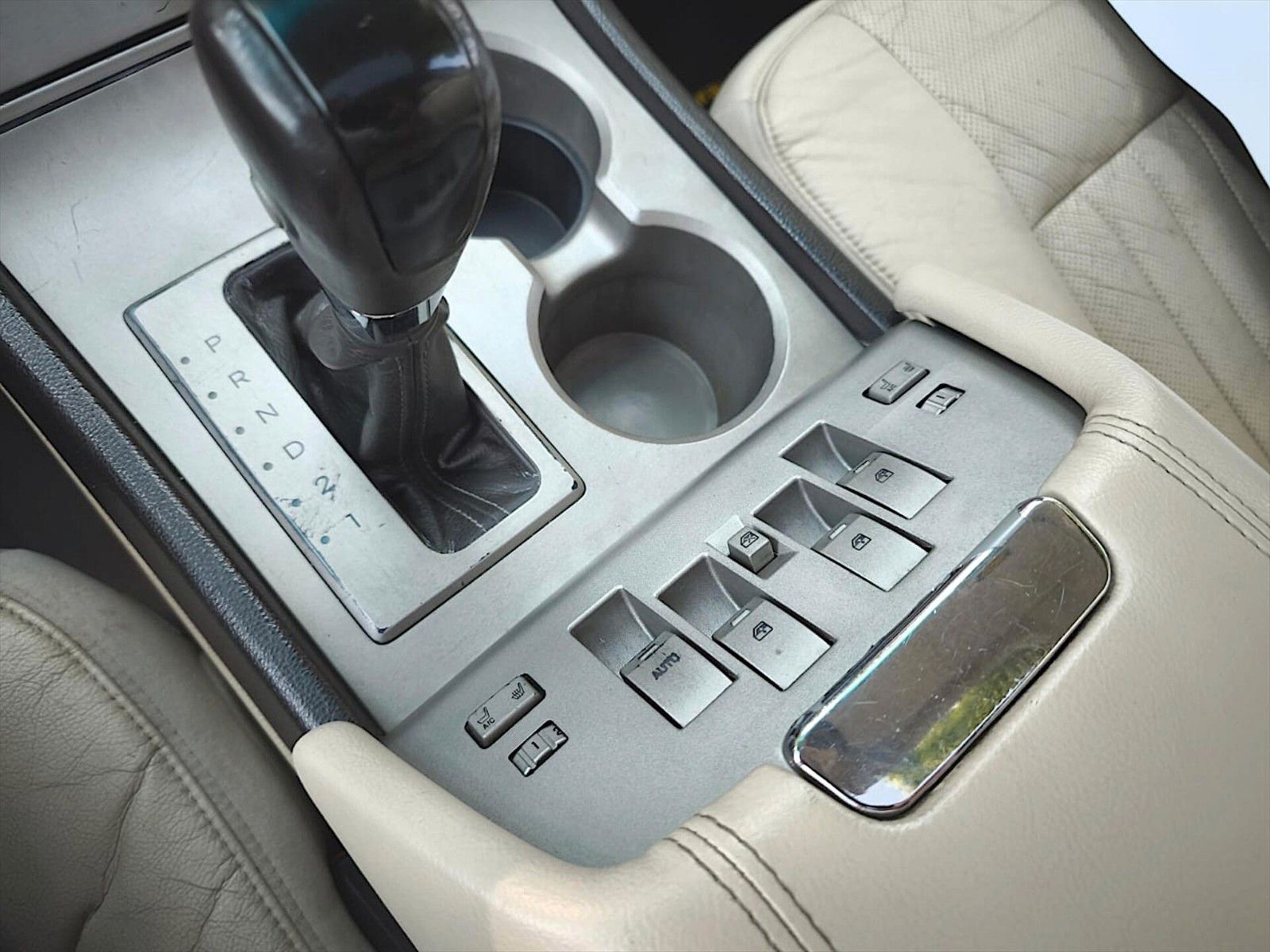 Fahrzeugabbildung Lincoln Navigator 5.4 V8 LUXURY LPG PRINS *8 Sitze*TV*