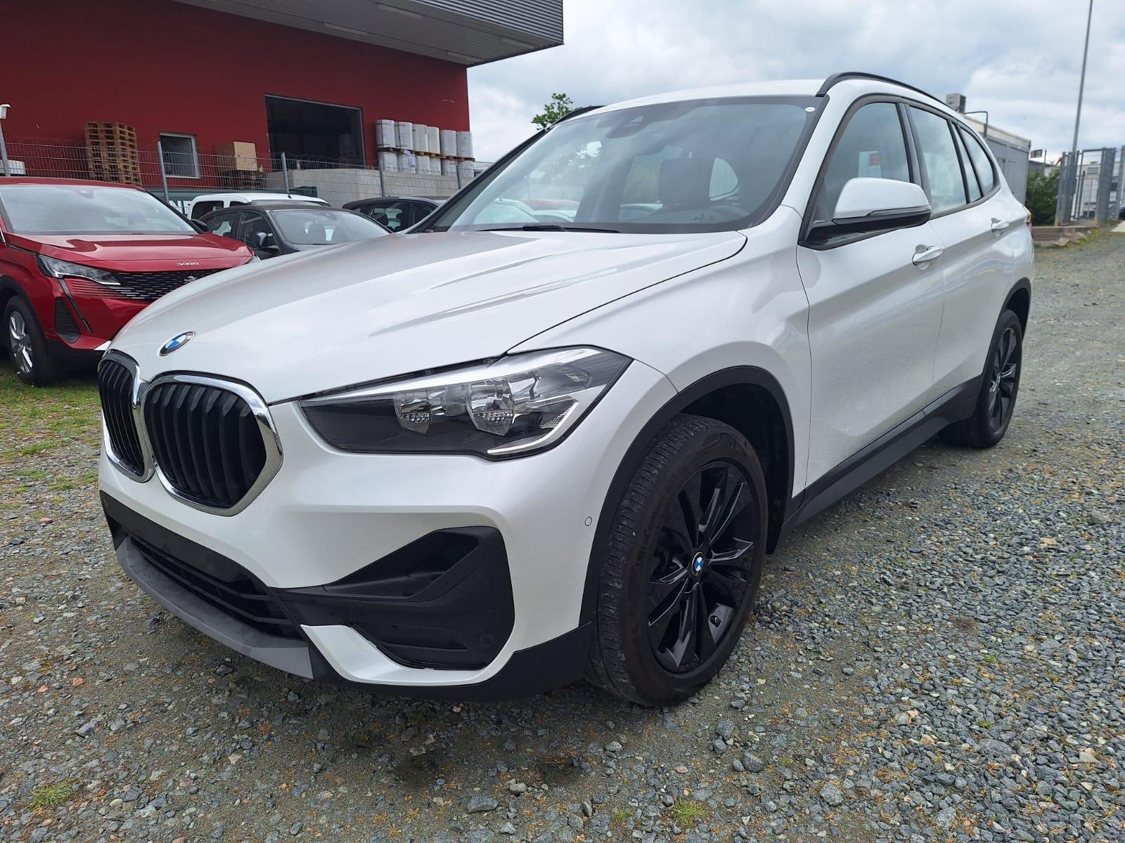 BMW X1 16dA * M SPORT * ALU * NAVIGATION * PDC