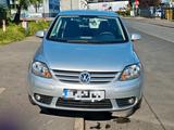 Volkswagen Golf Plus 1.6 | 1.Hand | TÜV NEU | Scheckheft - VW Golf Plus Gebrauchtwagen in Frankfurt