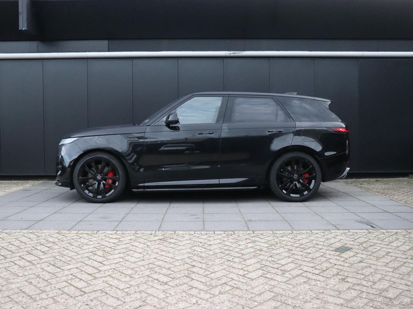 Land Rover Range Rover Sport 3.0 P440e DYNAMIC | LEDER | ME imagem 2