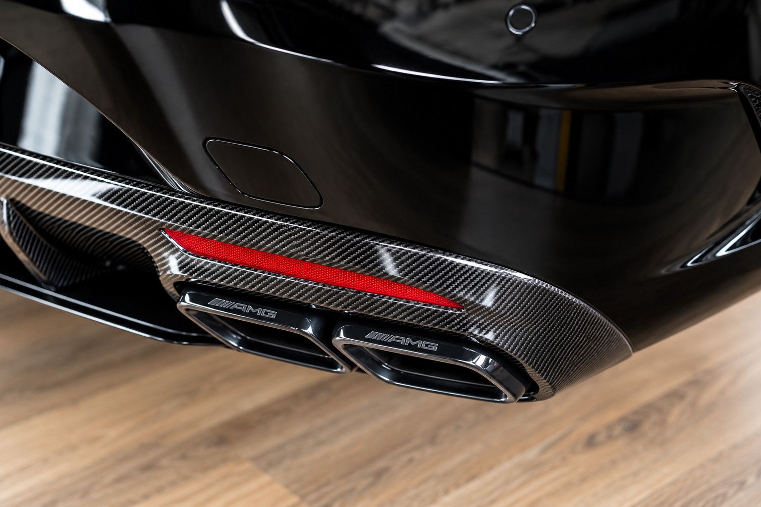 Fahrzeugabbildung Mercedes-Benz S S 63 AMG 4Matic *Pano*Designo*Ambiente*Carbon*