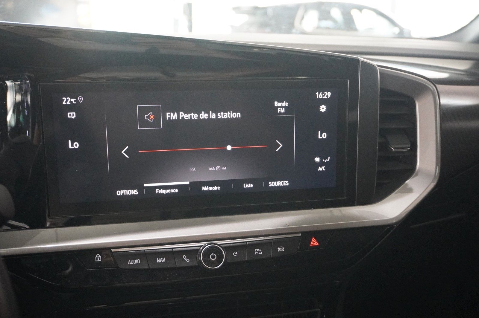 Fahrzeugabbildung Opel Mokka-e ULTIMATE 3-PHASIG NAVI/LED/KAMERA/DAB+