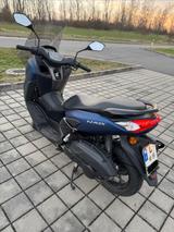 Yamaha NMAX 125 - YAMAHA NMAX 125