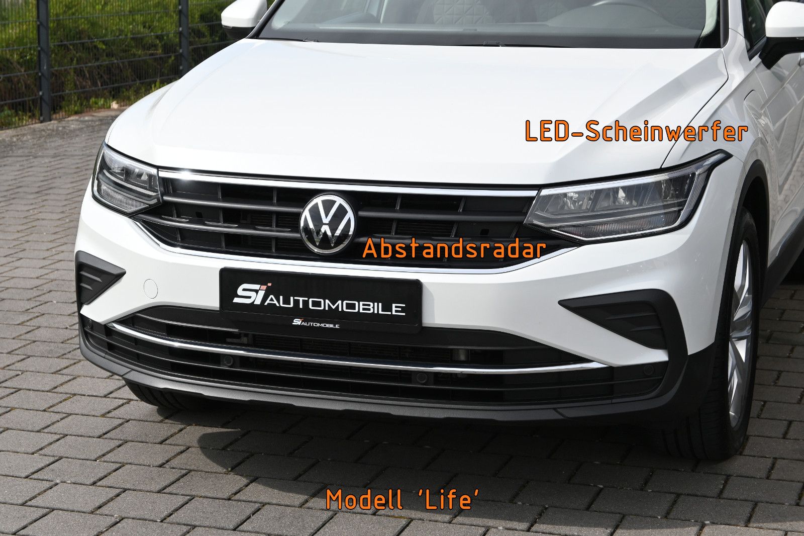 Fahrzeugabbildung Volkswagen Tiguan 1.4 eHybrid DSG Life °ACC°AHK°PANO°KAMERA