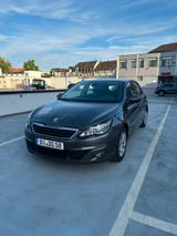 Peugeot 308 Schräghecklimousine - Peugeot 308 in Herne