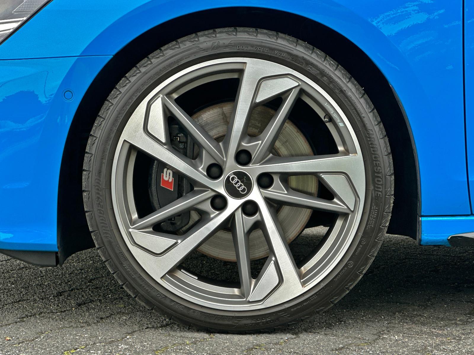 Audi S3 Lim. 2.0TFSI qu BLACK B&O NAV+ ACC PARKEN, миниатюра 5