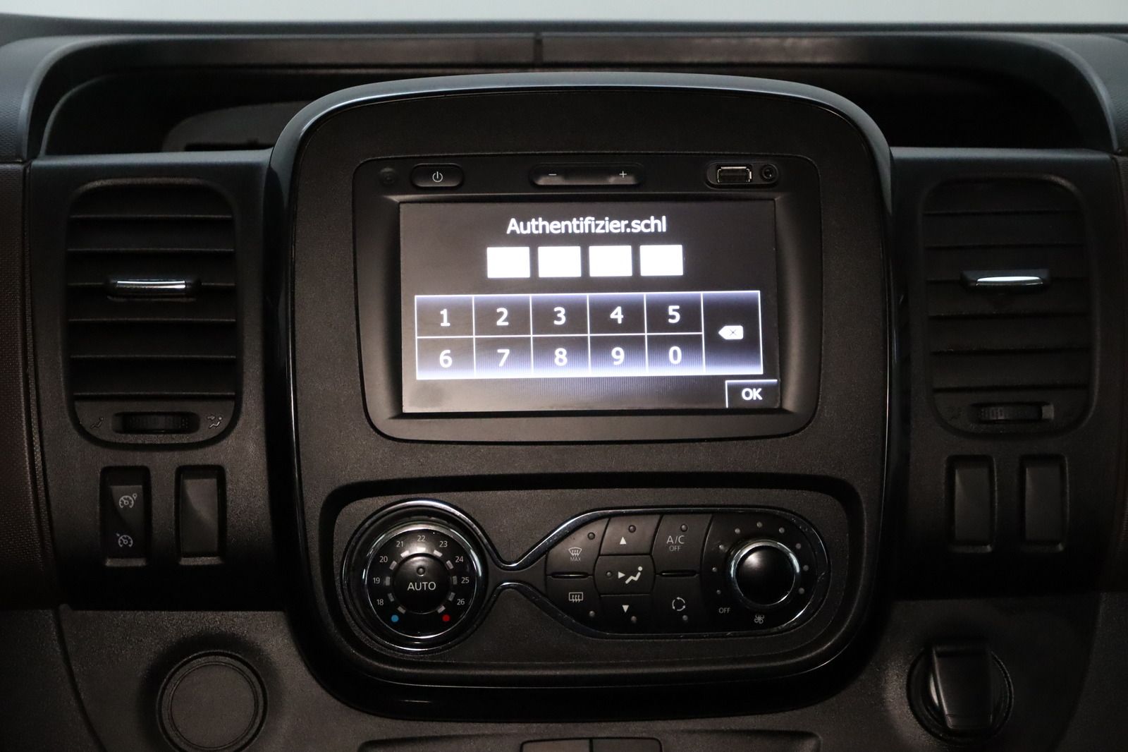 Fahrzeugabbildung Fiat Talento 1.6 d Mixto * 1.Hd * 6 Sitze * DOKA