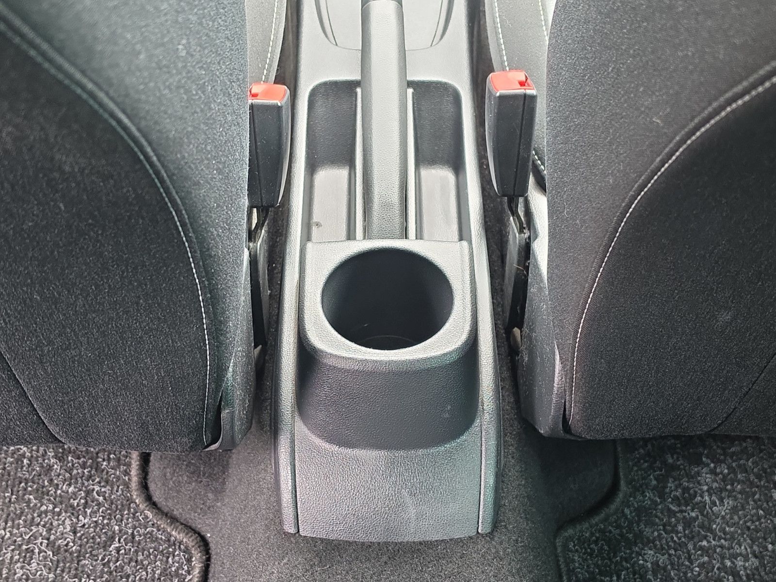 Fahrzeugabbildung Volkswagen Polo V Match 4-TÜRIG SHZ PDC LEDER