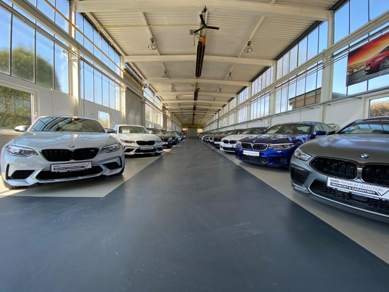 showroom-image-main