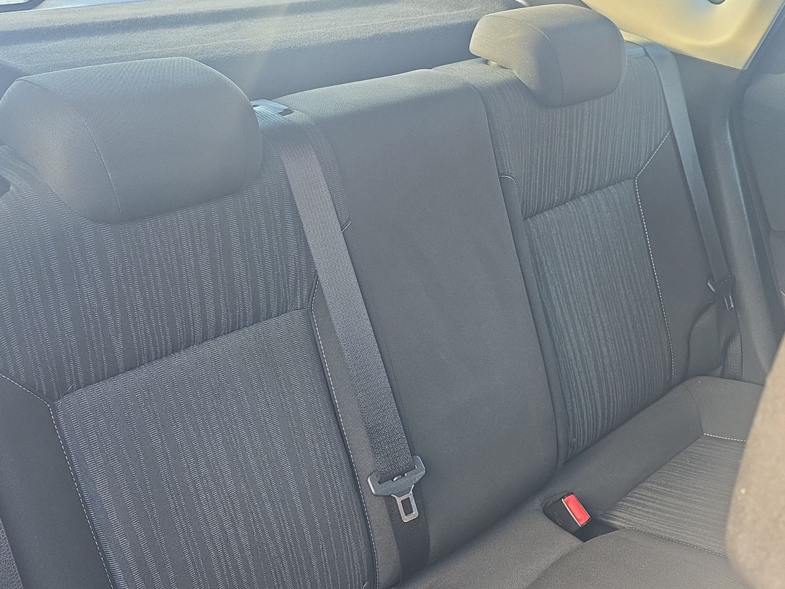 Fahrzeugabbildung Opel Astra J Edition*Klima*Tüv und Service NEU