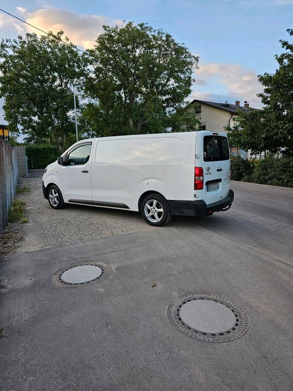 Image of Toyota Yaris