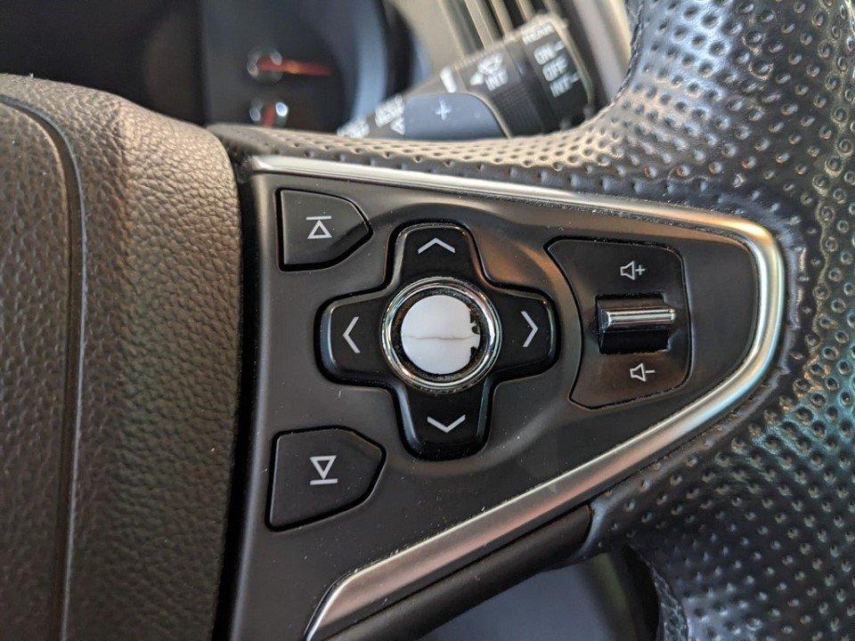 Opel Insignia Sports Tourer 2.0 CDTI BiTurbo 194 ch BVA / Toit panoramique / Bose / Cuir Nappa ventilé / Caméra de recul