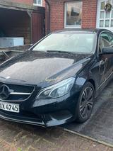 Mercedes-Benz E 250 Coupé E 250 BlueTEC -Panorama - Mercedes-Benz E 250 mit Diesel-Antrieb: Coupe