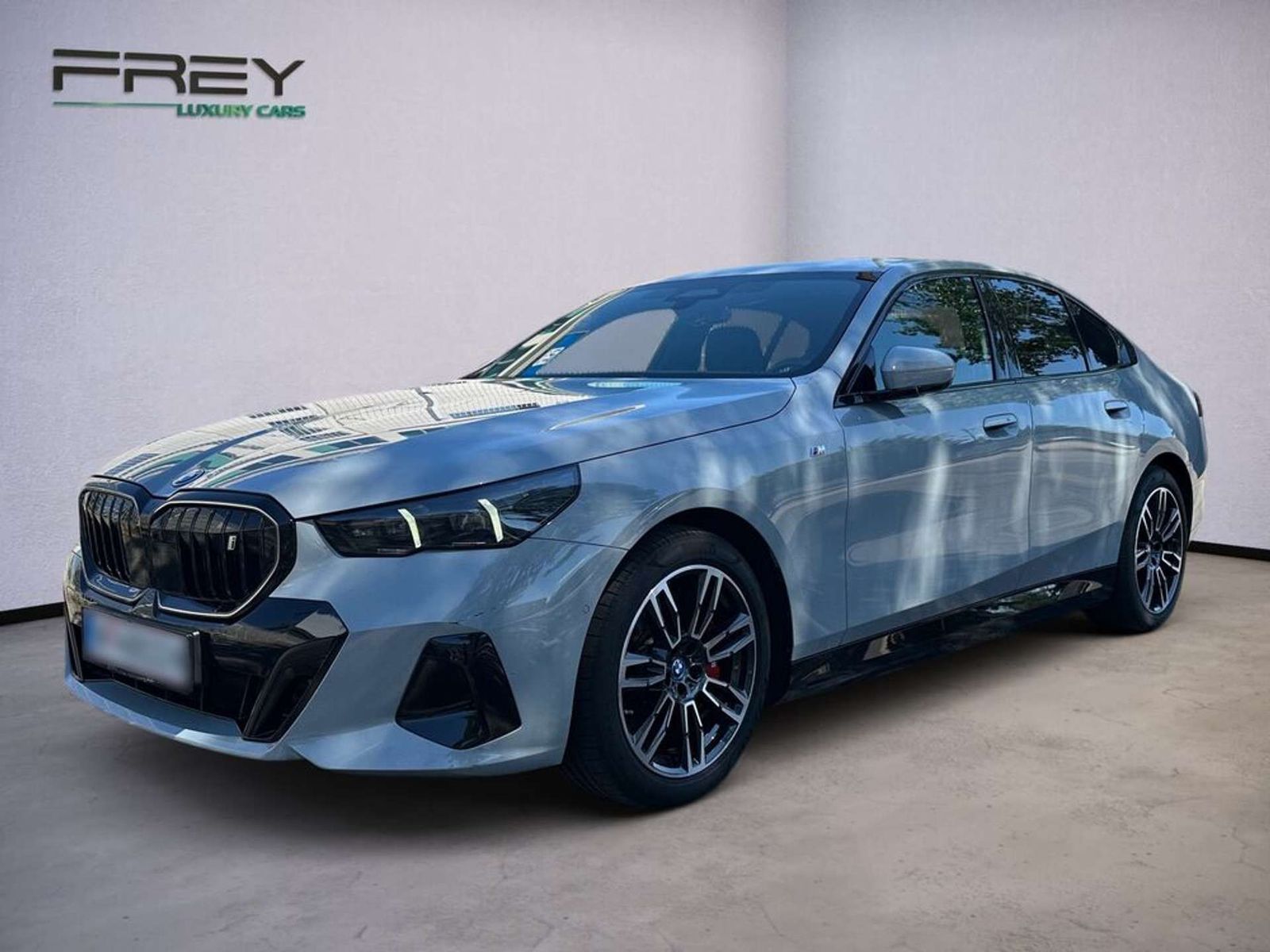 BMW i5 40 eDrive M Sport | BROOKLYN GRAU MET | HAL