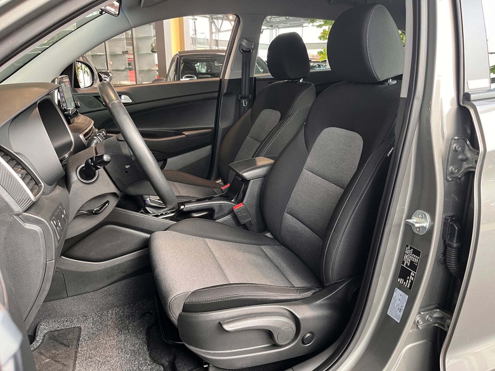 Fahrzeugabbildung Hyundai TUCSON Advantage AHK 2WD KLIMA NAVI ALU