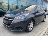Peugeot 208 1.6HDI Active Klima Panorama SHZ Tempomat - Peugeot: 1.6