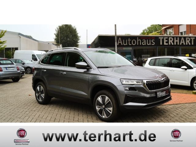 Skoda Karoq Style 1.5 TSI DSG AHK schwenkbar digitales