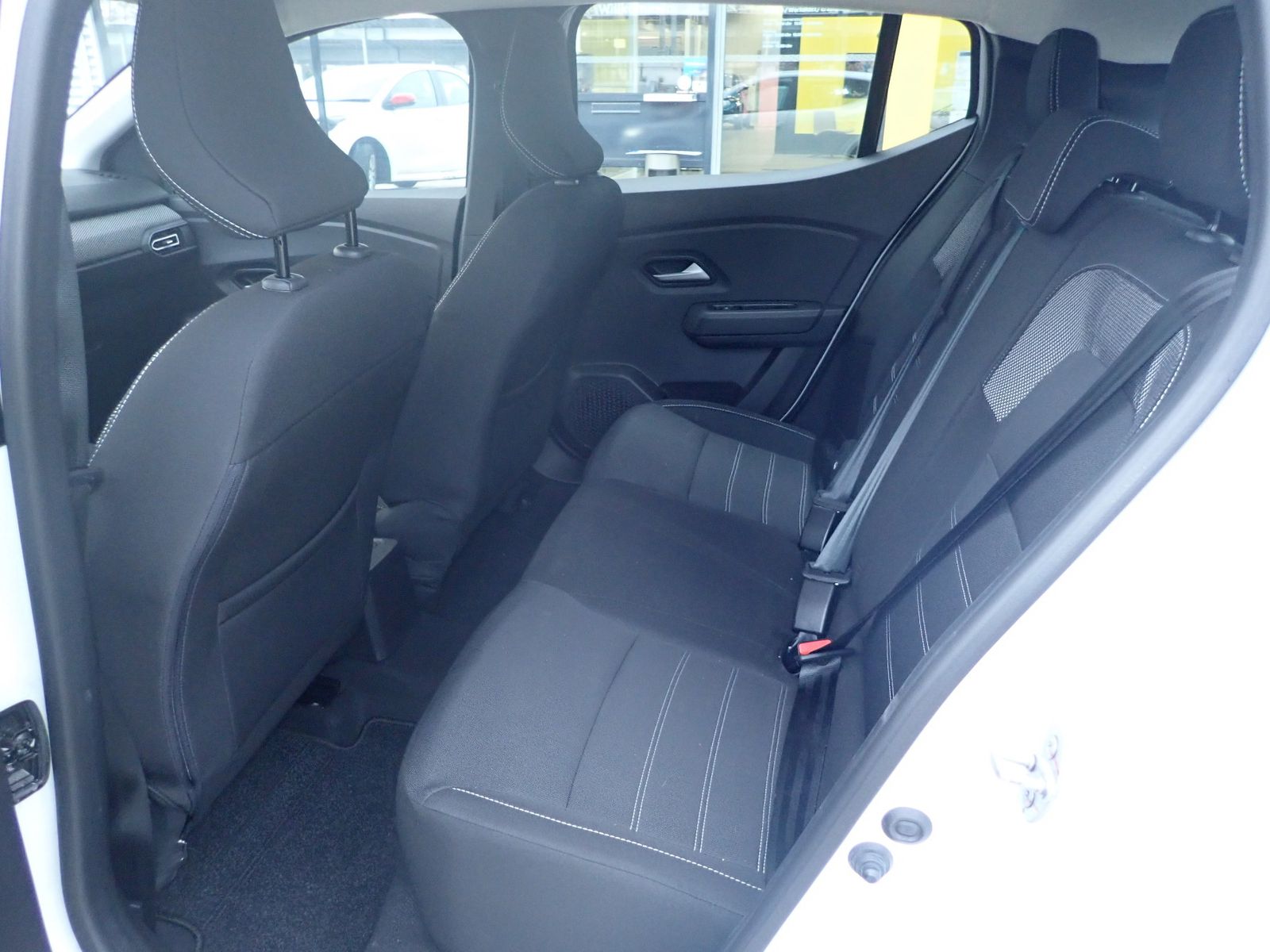 Fahrzeugabbildung Dacia Sandero III Expression TCe 90, GJR,PDC