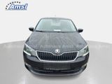 Skoda Fabia 1.0 TSI Drive 8-fach bereift - Skoda Fabia mit Benzin-Antrieb: Schwarz, Limousine