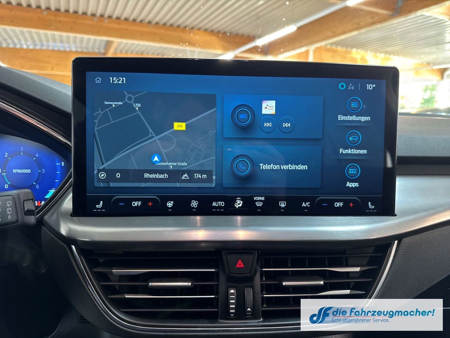 Fahrzeugabbildung Ford Focus Turnier Titanium X 1.5 EcoBlue EU6d Navi D