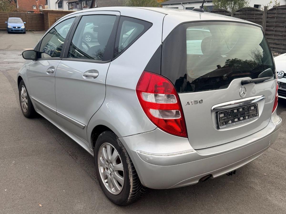 Mercedes-Benz A150 2005 — rear view