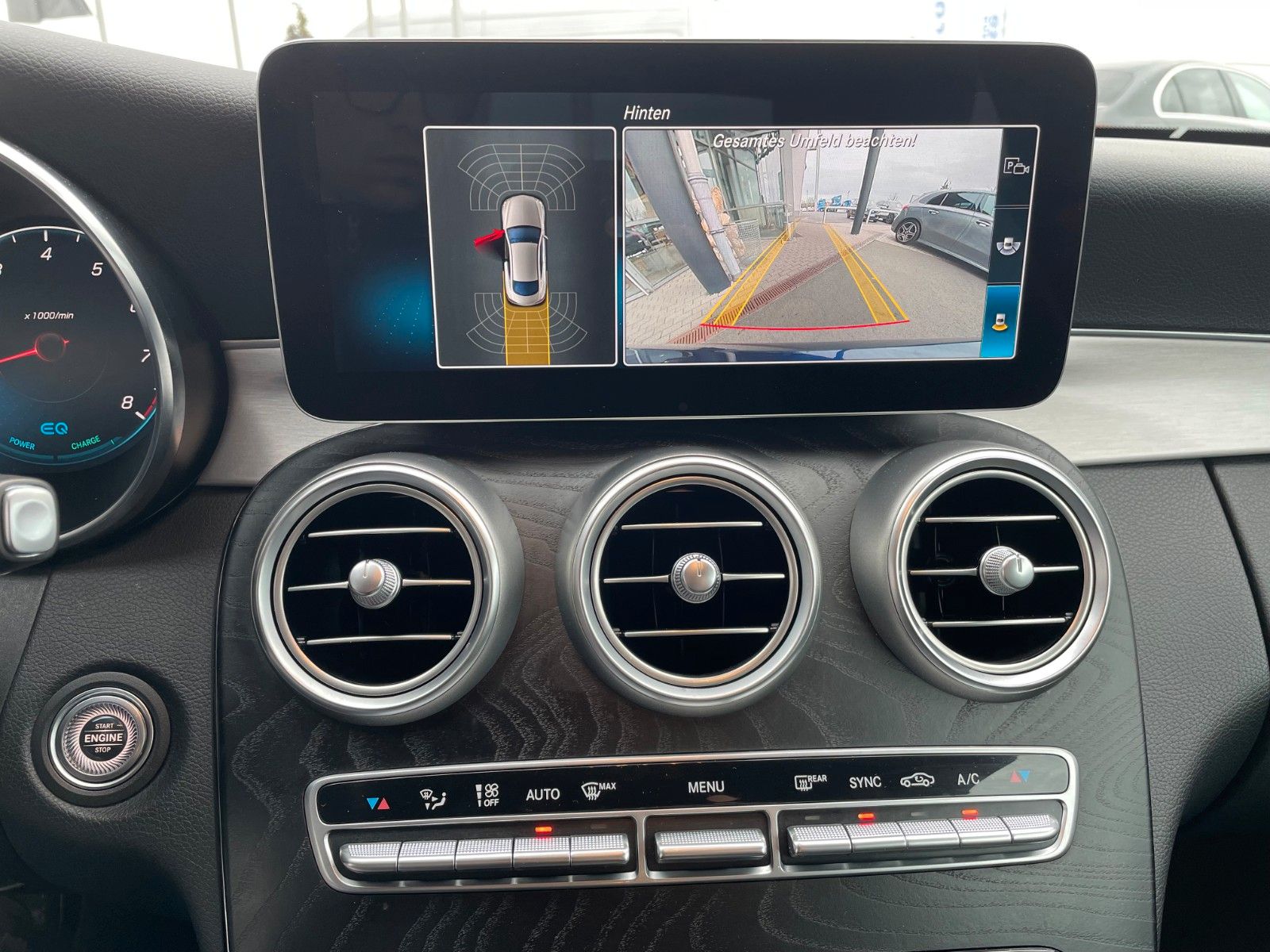 Fahrzeugabbildung Mercedes-Benz C 200 AMG Night+ToTW+R-Kamera+Carpaly+DAB+19"