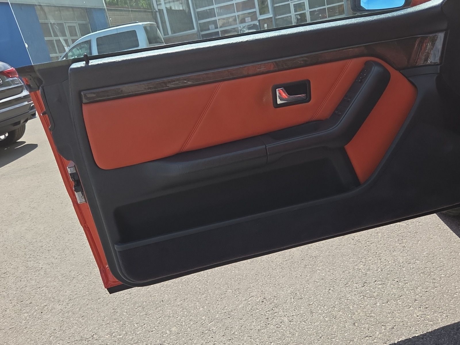 Cabriolet 1.8 5-Gang "Exclusive Mandarin"