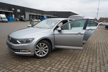 Volkswagen Passat - 10