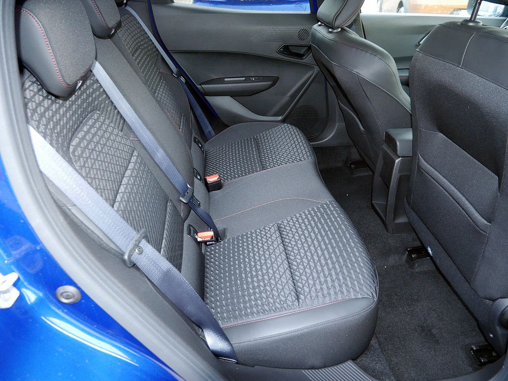 Fahrzeugabbildung Renault Clio Techno TCe 115