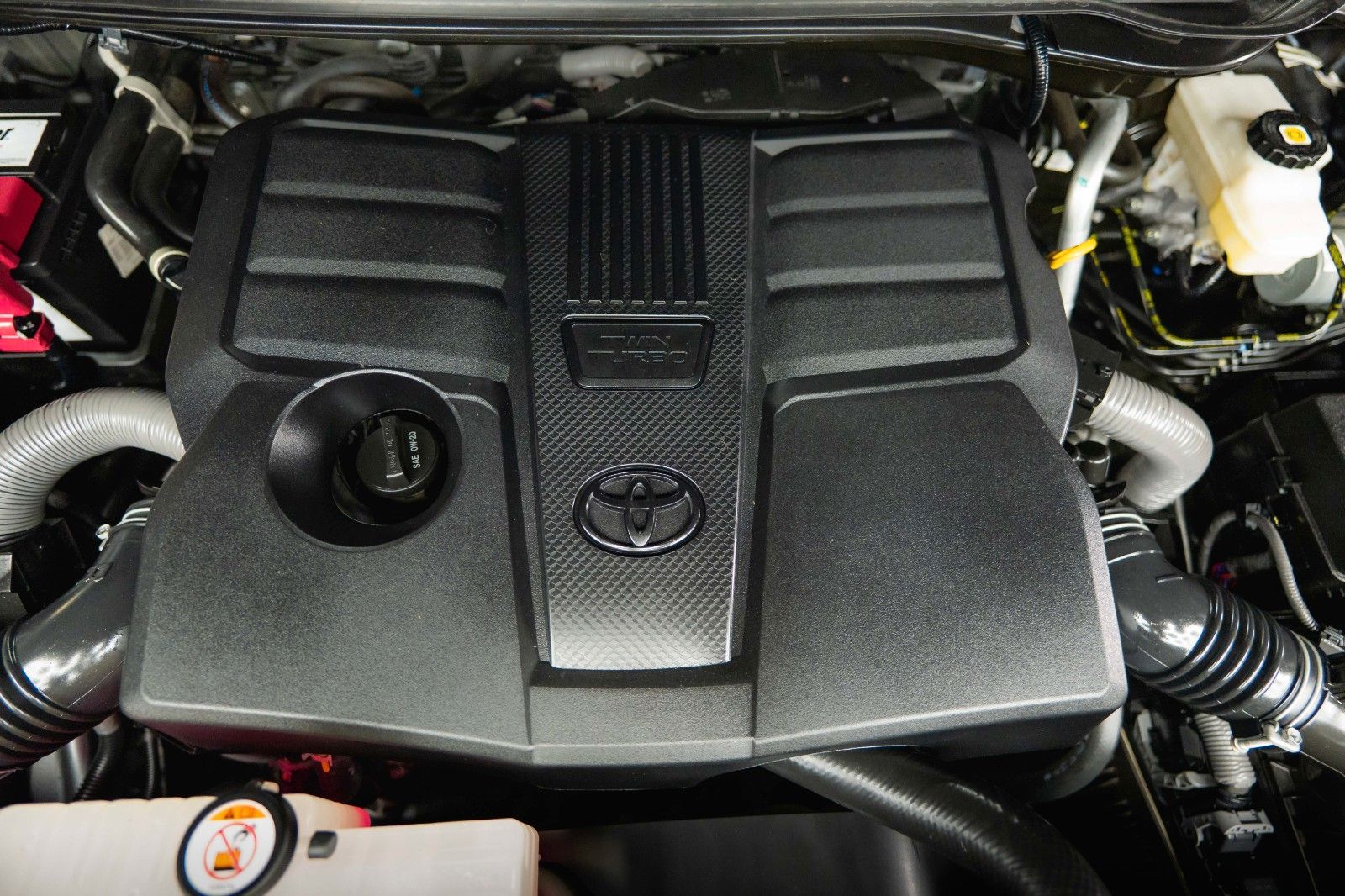 Fahrzeugabbildung Toyota Tundra PLATINUM 3.4L V6 4x4 *100%Options*19%VAT*