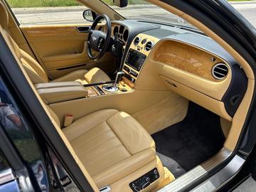 2006 Bentley FLYING SPUR 照片 8