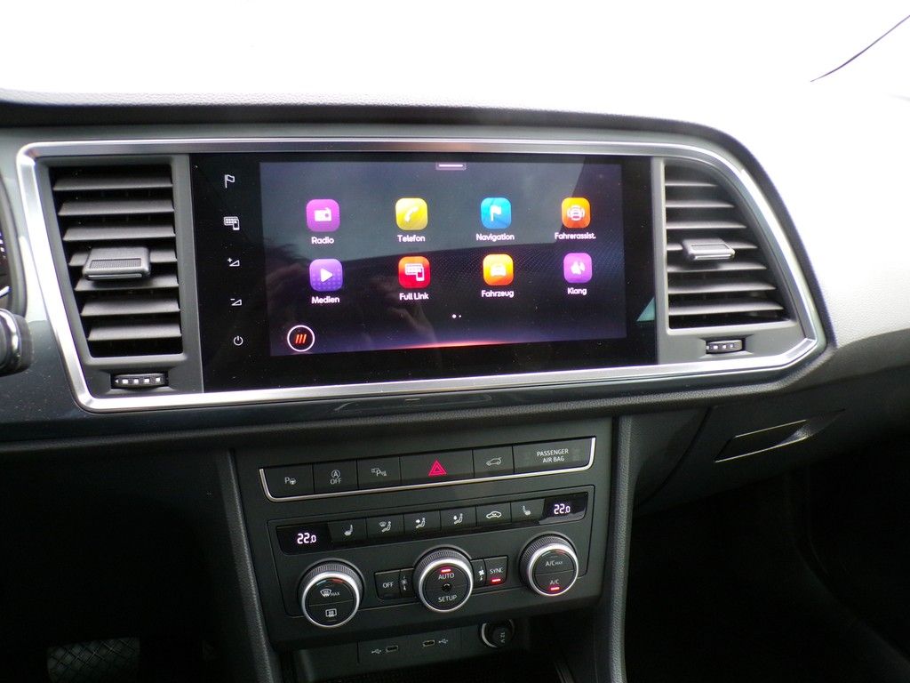 Fahrzeugabbildung SEAT Ateca 2.0 TDI DSG Style Edition